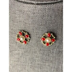 Red & White Enamel Flower Stud‎ Earrings Vintage Garden Charm Romantic